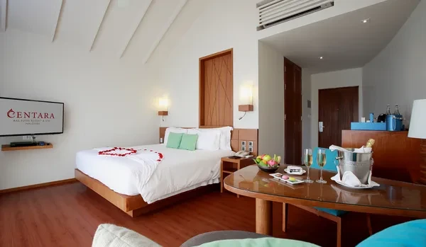Hotel Centara Ras Fushi Resort & Spa ****, Maldivy 3