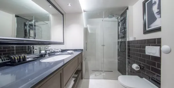 Grand Hotel Slavia ****, Baška Voda, Chorvátsko 3