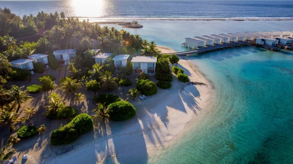 Holiday Inn Resort Kandooma Maldives by IHG ****, Maledivy 19