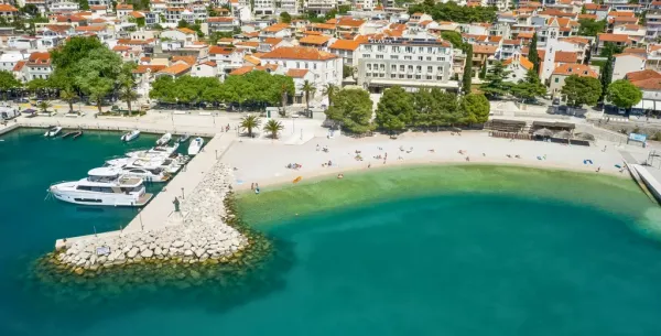 Grand Hotel Slavia ****, Baška Voda, Chorvátsko 11