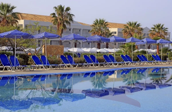 Sandy Beach Resort ****, Agios Georgios, Korfu, Grécko 11