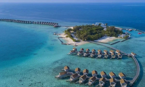 Hotel Centara Ras Fushi Resort & Spa ****, Maldivy 19