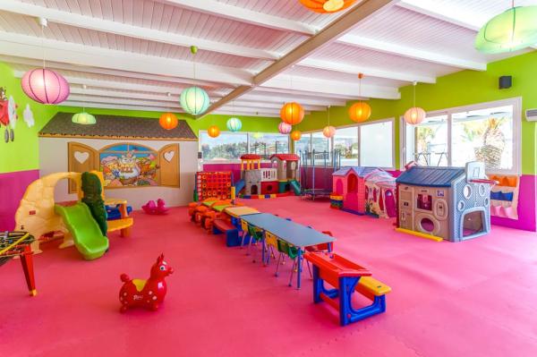 Lagomandra Beach Hotel ****, Chalkidiki, Grécko 11