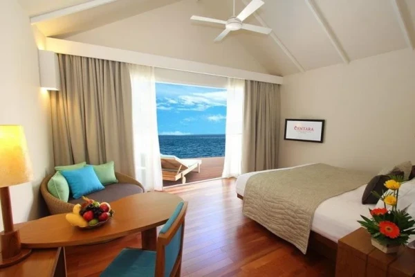 Hotel Centara Ras Fushi Resort & Spa ****, Maldivy 18