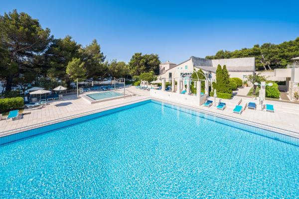 Bretanide Sport & Wellness resort ****, Bol, Brač, Chorvátsko 1