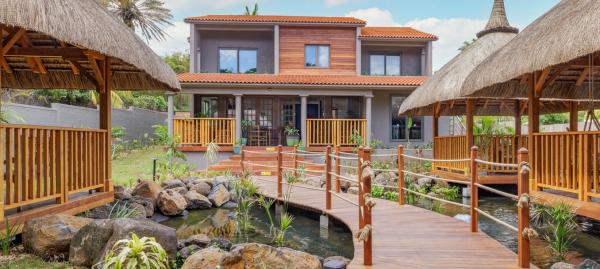 Zilwa Attitude****, Anse La Raie, Maurícius 7