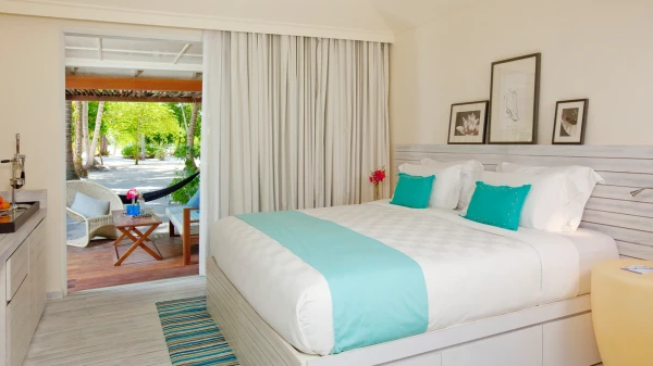 Holiday Inn Resort Kandooma Maldives by IHG ****, Maledivy 20