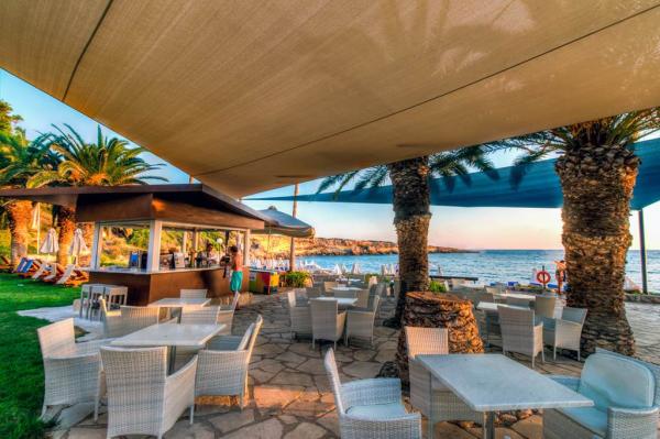 Coral Beach Hotel & Resort *****, Paphos, Cyprus 12