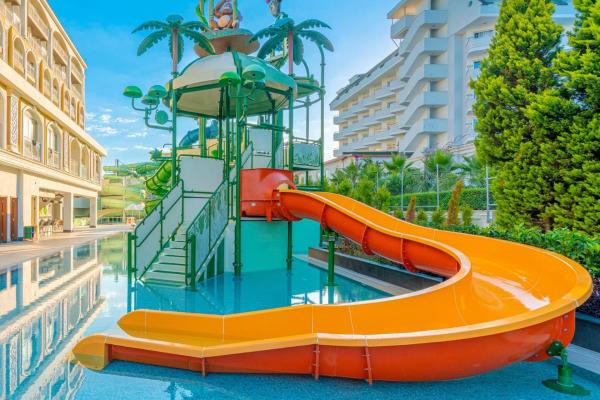 Kirman Sidera Luxury & SPA *****, Alanya, Turecko 16