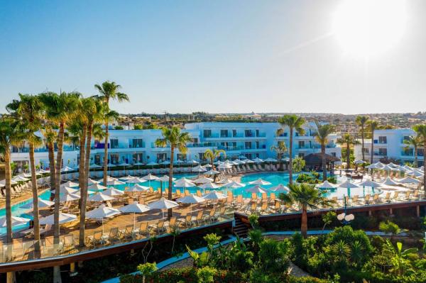 Hotel Atlantica Sungarden Beach ****, Ayia Napa, Cyprus 1