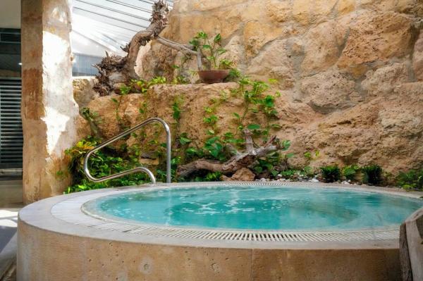 Coral Beach Hotel & Resort *****, Paphos, Cyprus 11