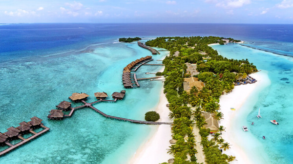 Sheraton Maldives Full Moon Resort & Spa *****, Maledivy 1