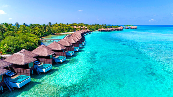 Sheraton Maldives Full Moon Resort & Spa *****, Maledivy 2