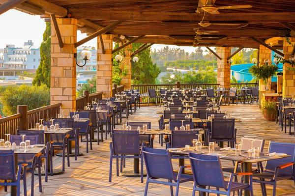 Coral Beach Hotel & Resort *****, Paphos, Cyprus 17