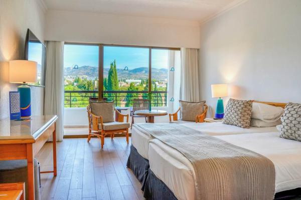 Coral Beach Hotel & Resort *****, Paphos, Cyprus 8