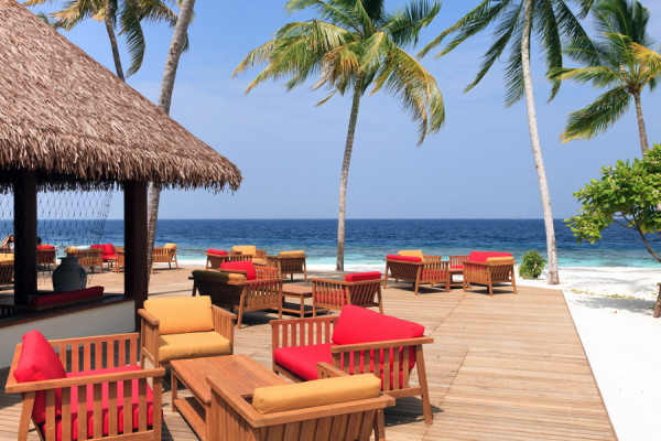 Reethi Faru Resort ****, Maldivy 4