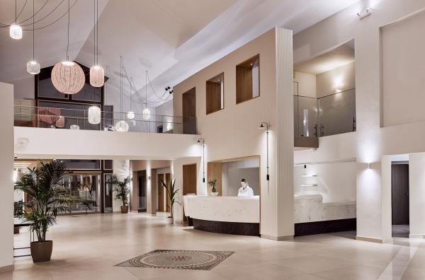 Minos Mare Hotel ****, Platanias, Kréta, Grécko 1