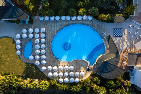 Minos Mare Hotel ****, Platanias, Kréta, Grécko
