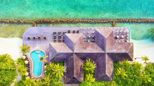 Kuredu Island Resort ****, Maledivy 10