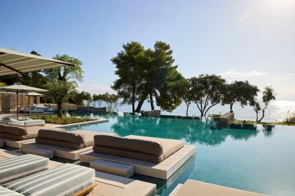 Avali, Mar-Bella Collection *****, Agios Ioannis Peristeron, Korfu, Grécko