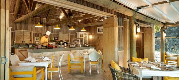 The Ravenala Attitude All Suite Hotel****, Balaclava, Maurícius 4